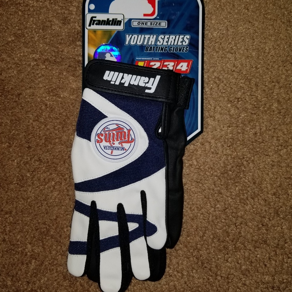 Youth batting gloves pair 2 of 4